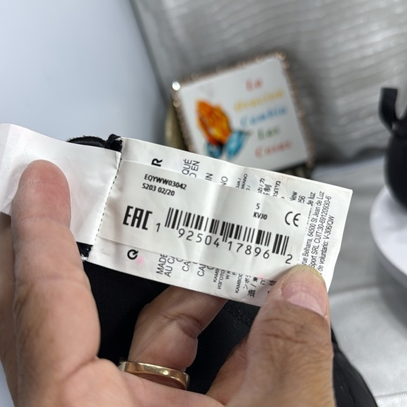 (C2)Quiksilver Syncro 3mm Black Neoprene Booties, size 5 women - Picture 11 of 16